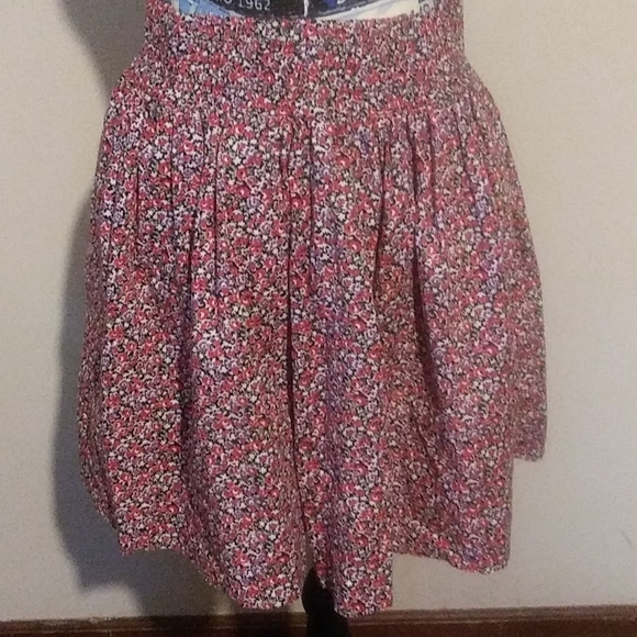 PINK Victoria's Secret Dresses & Skirts - Pink VS floral skirt